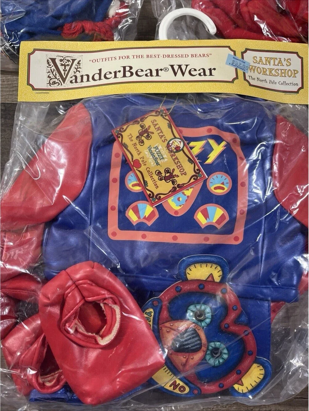 VanderBear Wear 3 Outfits Santa's Workshop North Pole Collection Vintage 1994